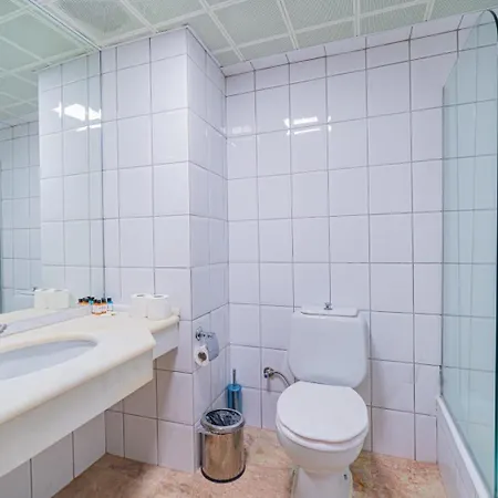 Pyxis Point Hotel 4*