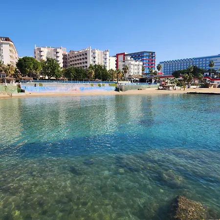 Pyxis Point Hotel