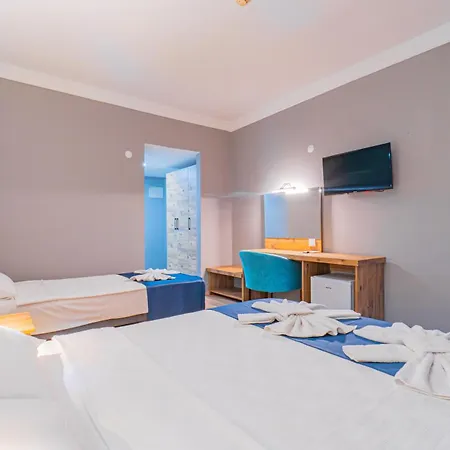 Pyxis Point Hotel 4*
