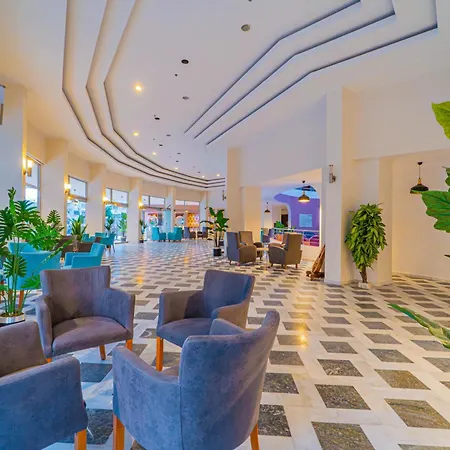 Pyxis Point Hotel 4*