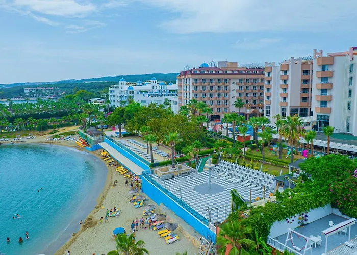 Pyxis Point Hotel 4*