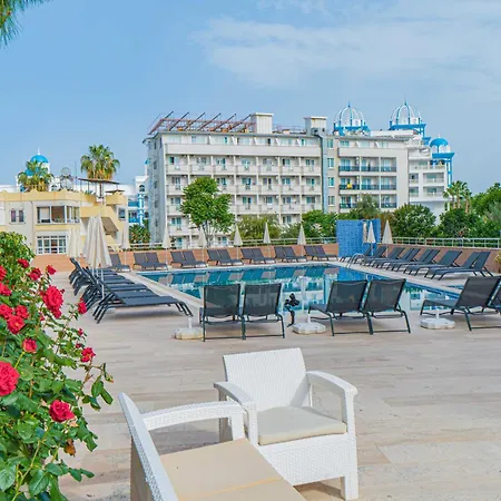 فندق Pyxis Point