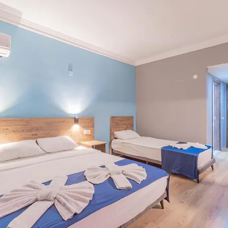 Pyxis Point Hotel 4*